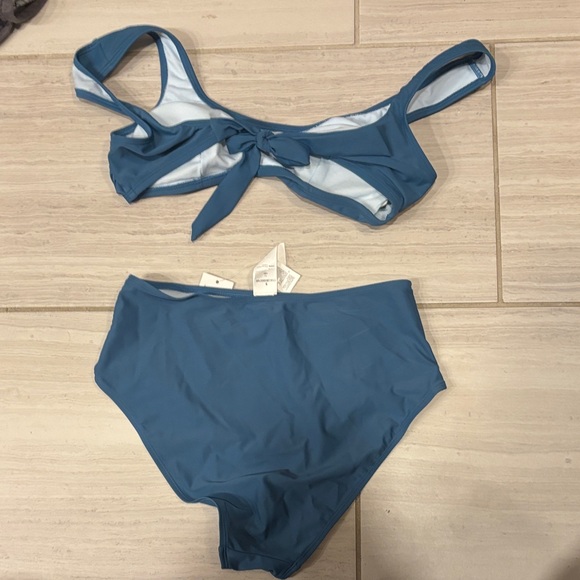 Cupshe Teal Bikini Set - Picture 6 of 6